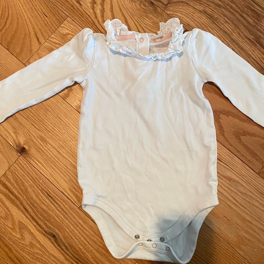 Mini Boden Peter Pan collar Onesie